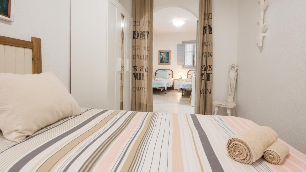 Toledo Feliz Apartments Bagian luar foto
