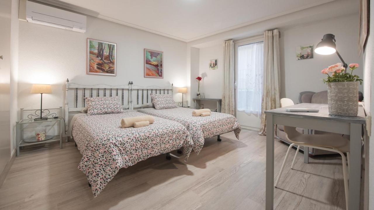 Toledo Feliz Apartments Bagian luar foto